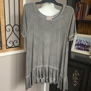 Gray Ruffle Hem Shirt